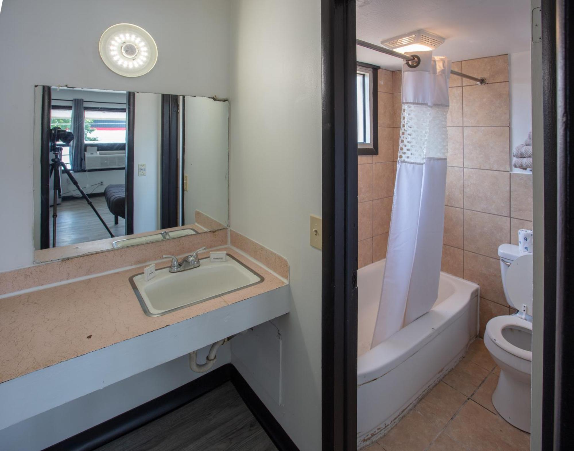 Glenstone Place Extended Stay Motel Springfield Exteriér fotografie